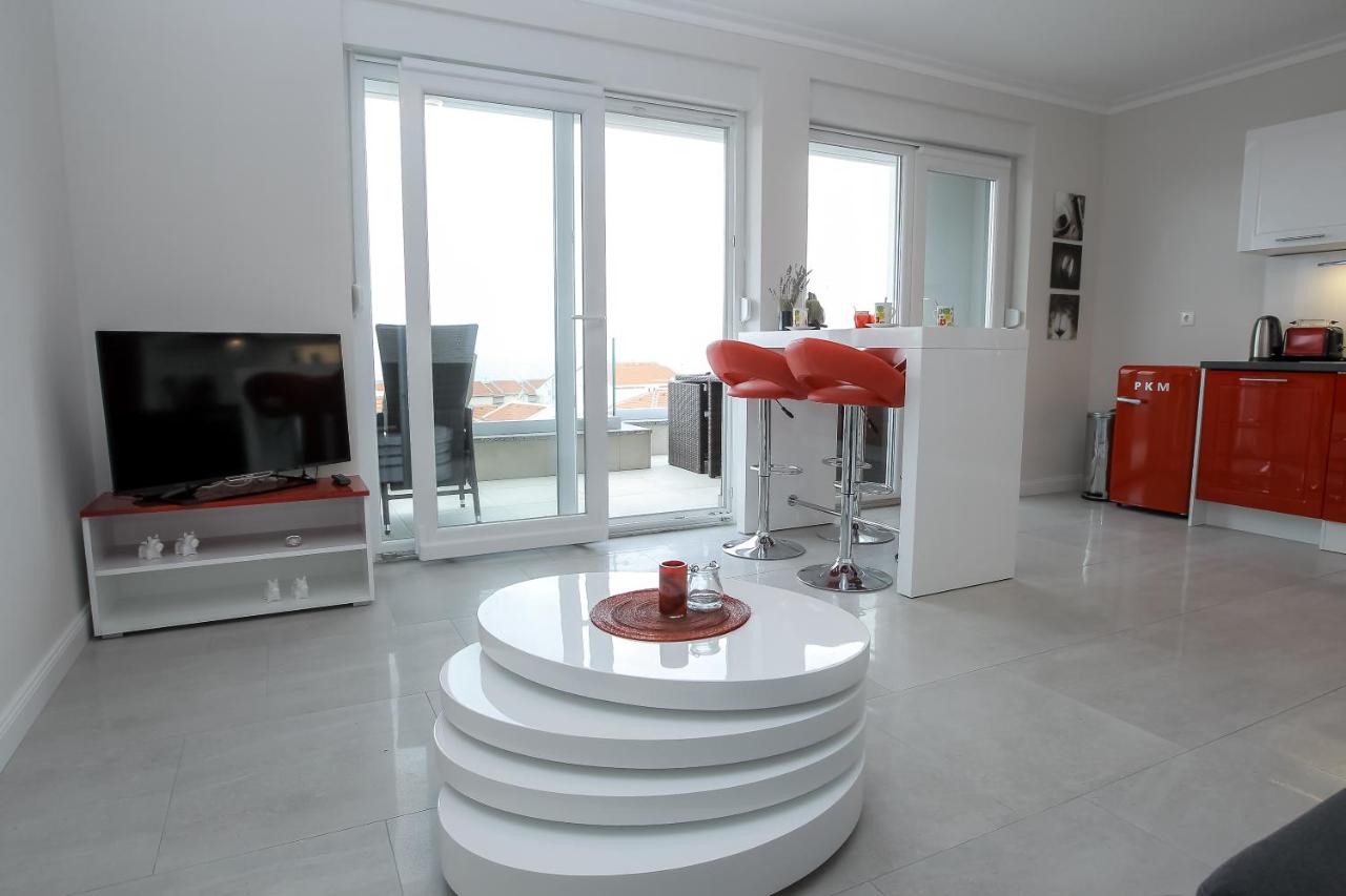 Tomana | Two-Bedroom apartment - Image 9