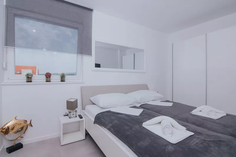 Relax | Three-Bedroom apartment - Image 9