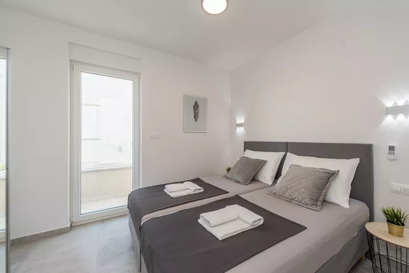 Meteorite | Two-Bedroom apartment - Image 11