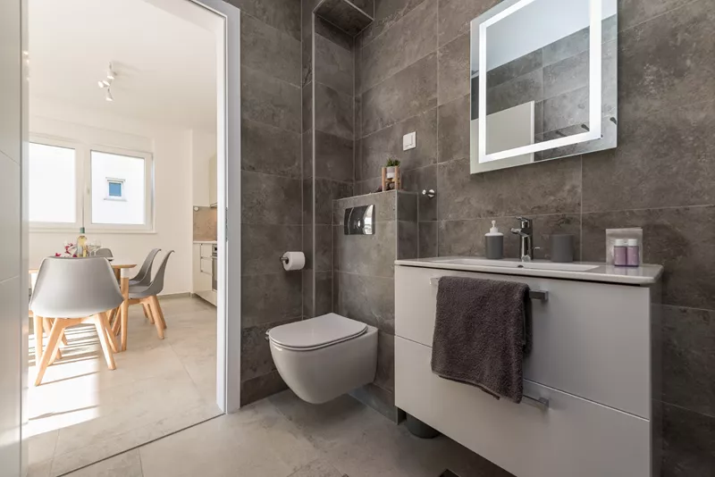 Meteorite | Two-Bedroom apartment - Image 9