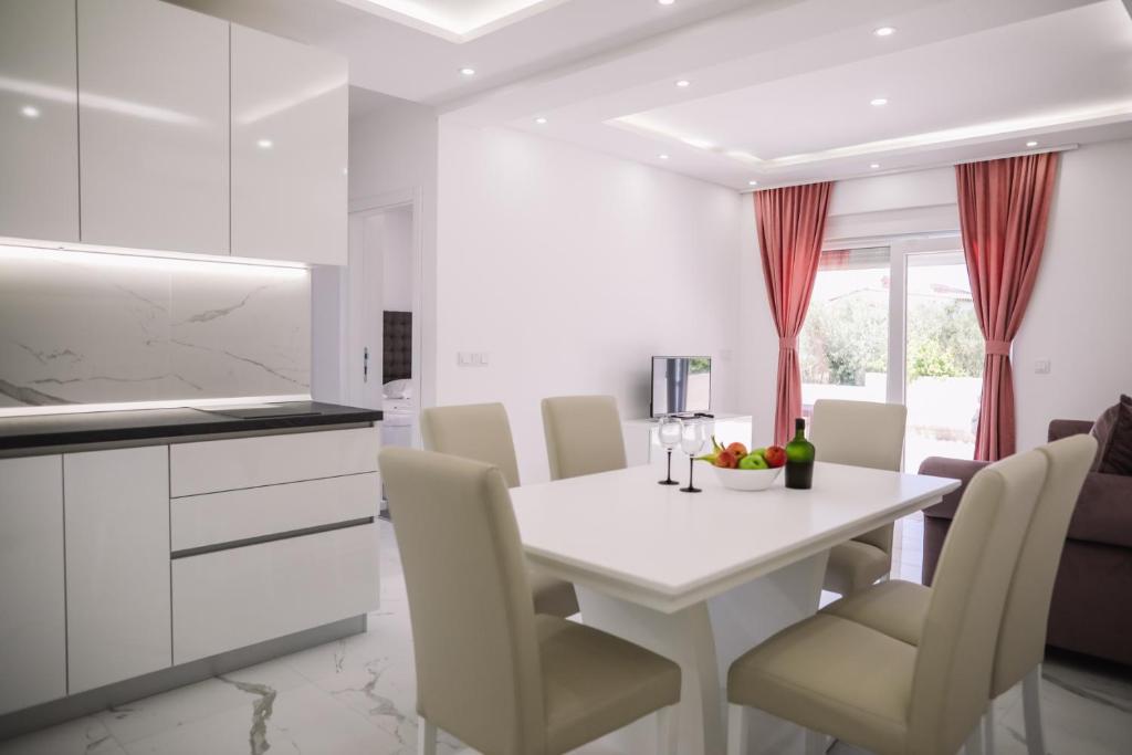 Villa Anna II | Two-Bedroom Apartment - Image 9