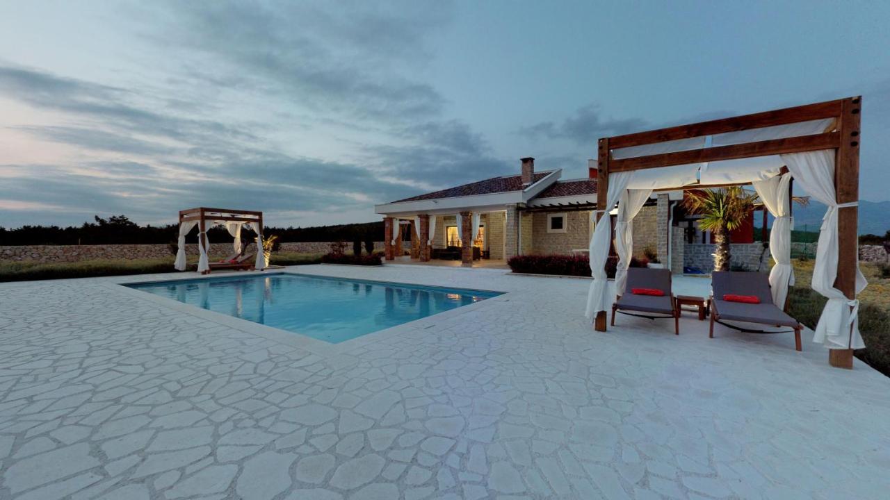 Villa Melody