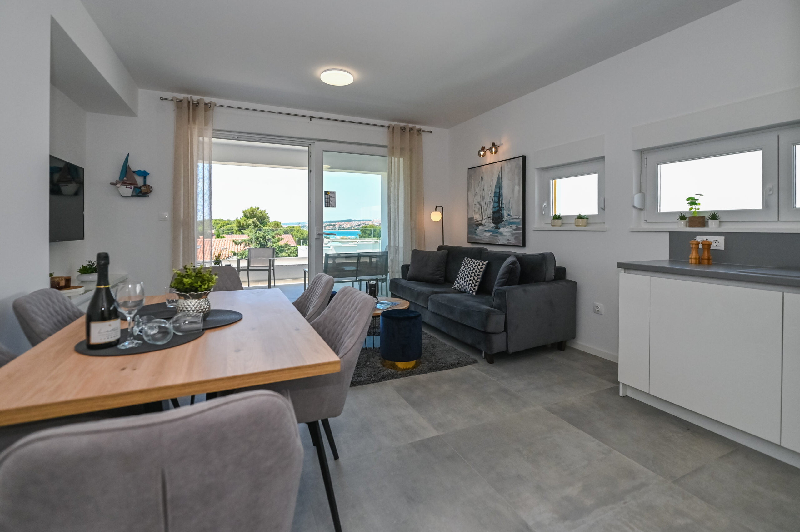 Olive Garden 2 | Two-Bedroom Apartment - Image 2