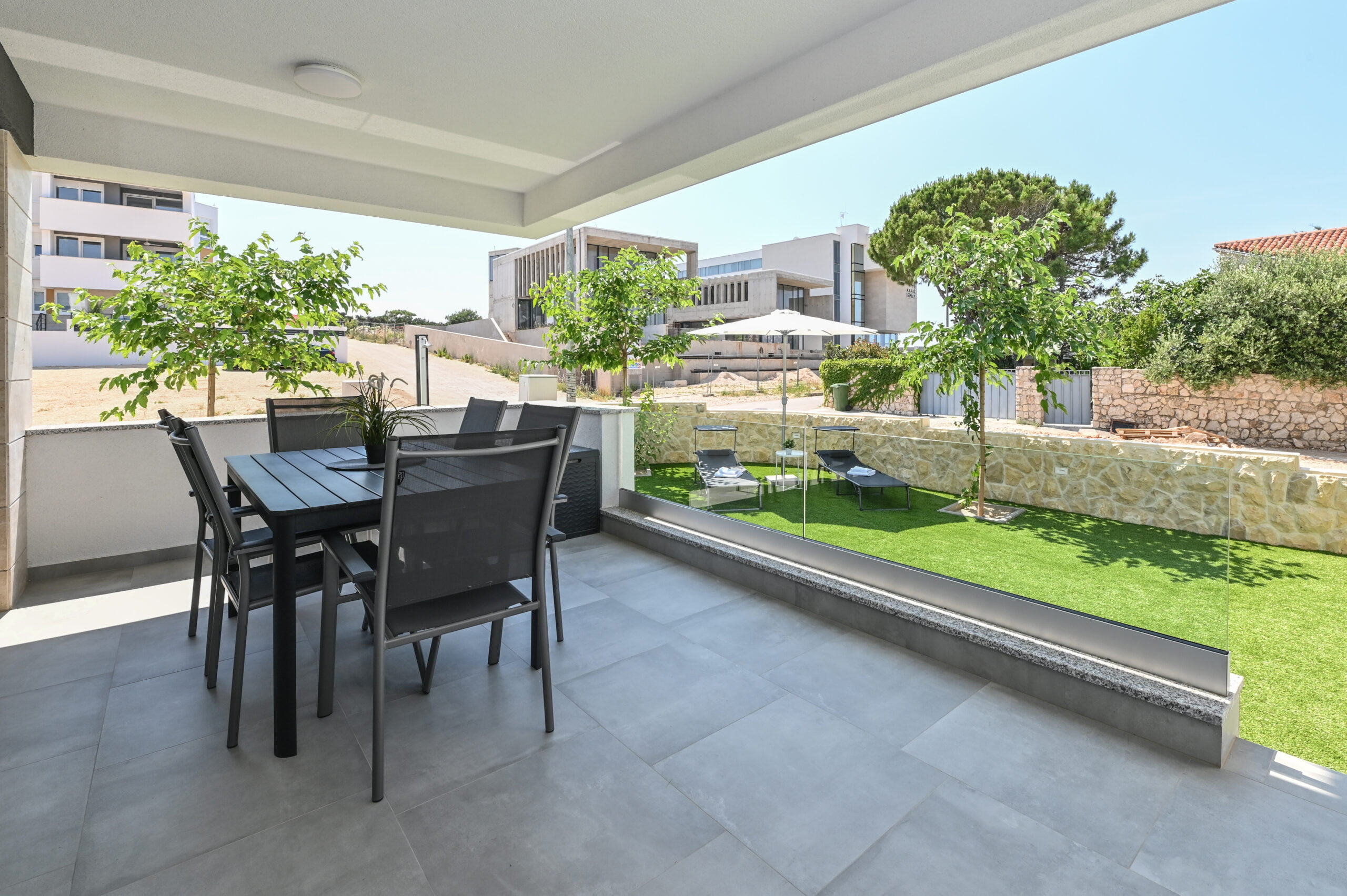 Olive Garden 2 | One-Bedroom Apartment - Image 7