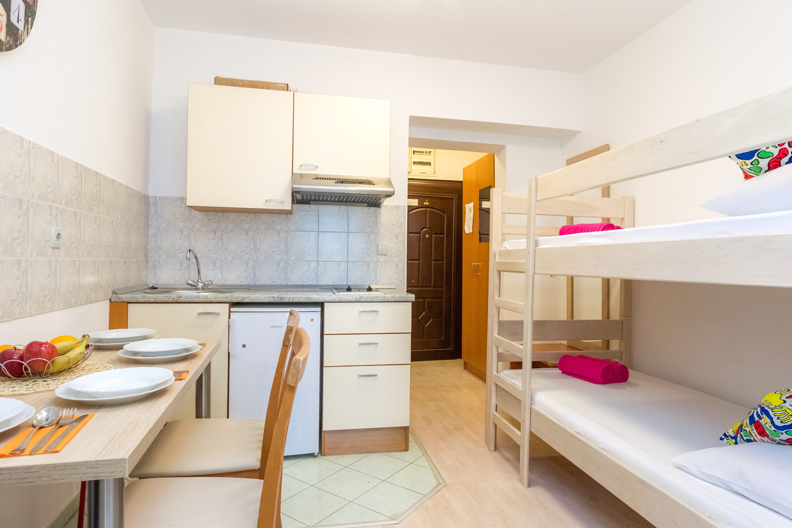 Ventus | Studio Apartment - Image 2