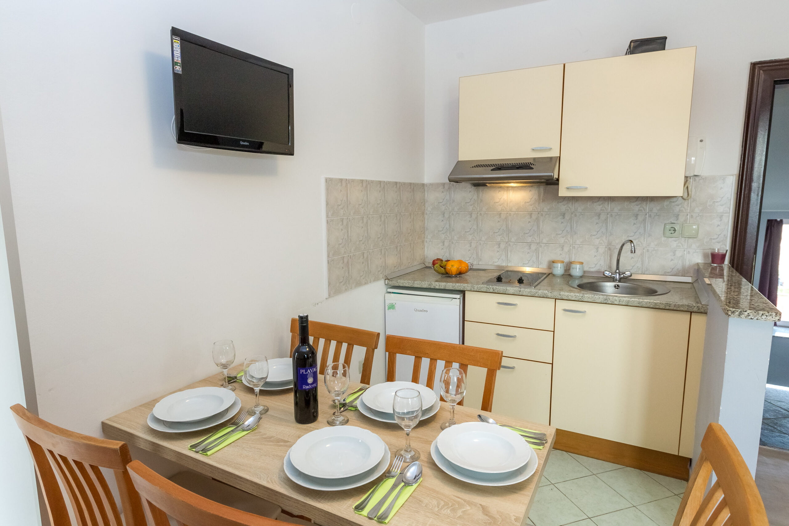 Ventus | Two-Bedroom Apartment with Balcony - Image 10