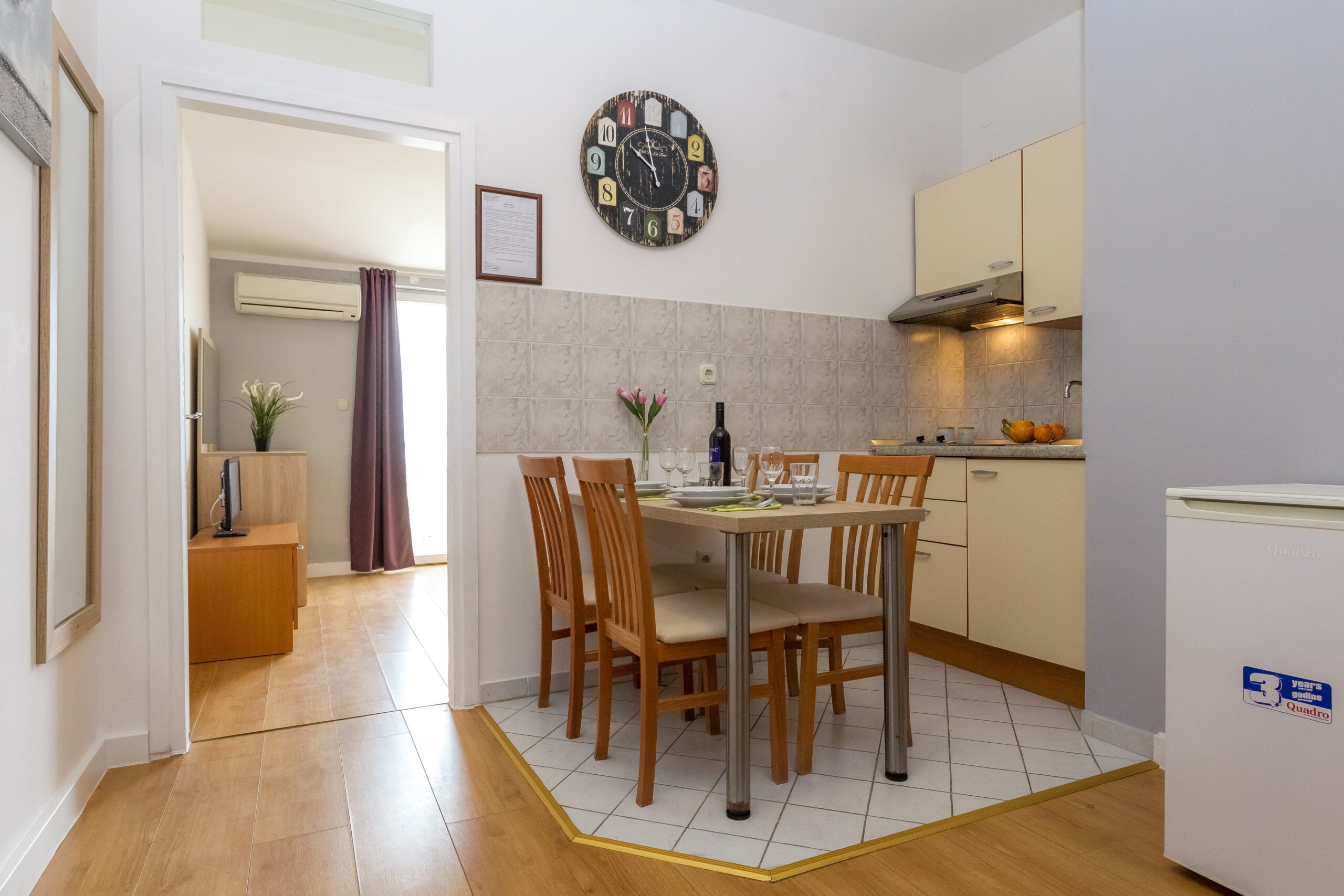 Ventus | One-Bedroom Apartment with Terrace and Sea View - Image 4