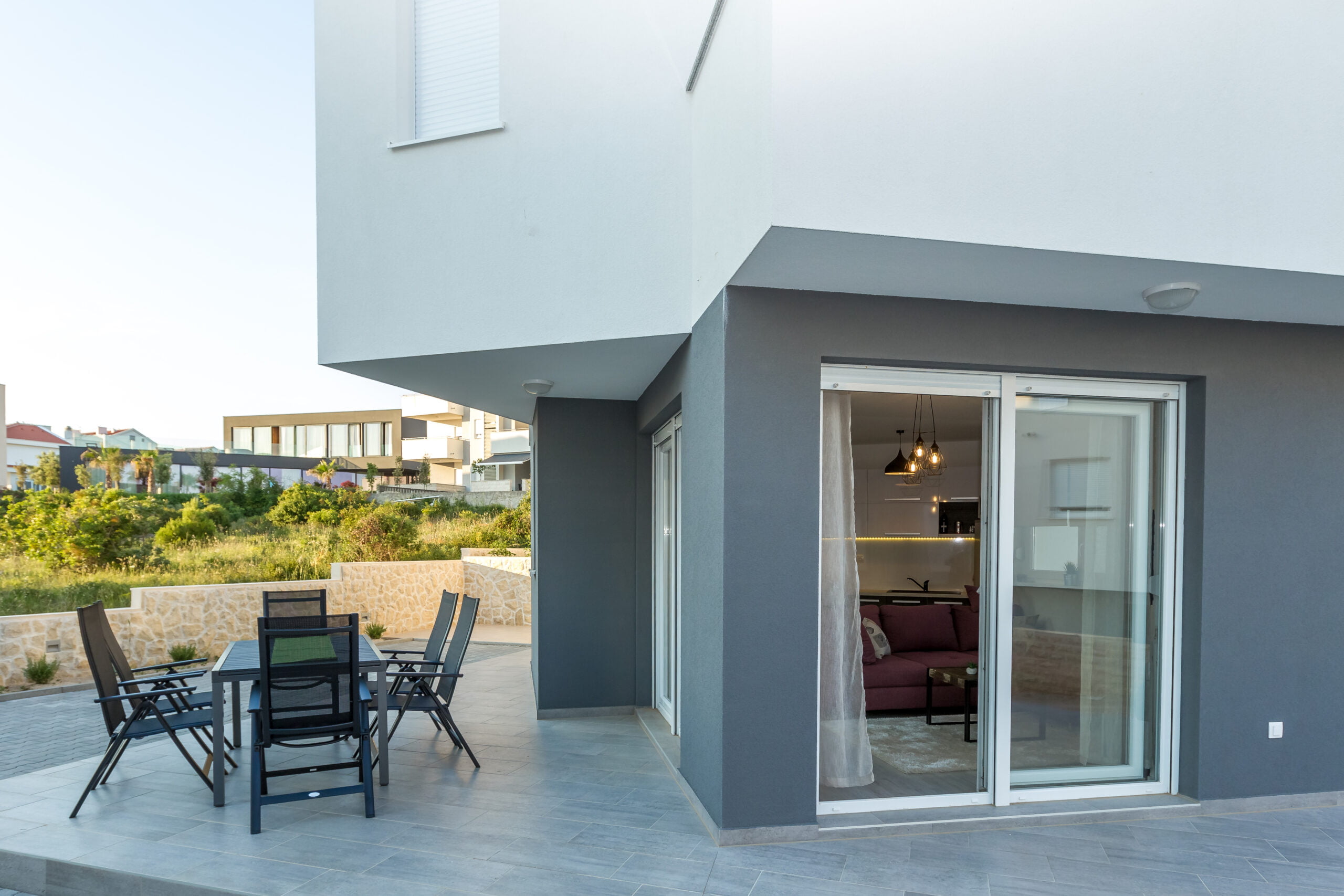 Tomana | Deluxe Duplex Two-Bedrooms - Image 12