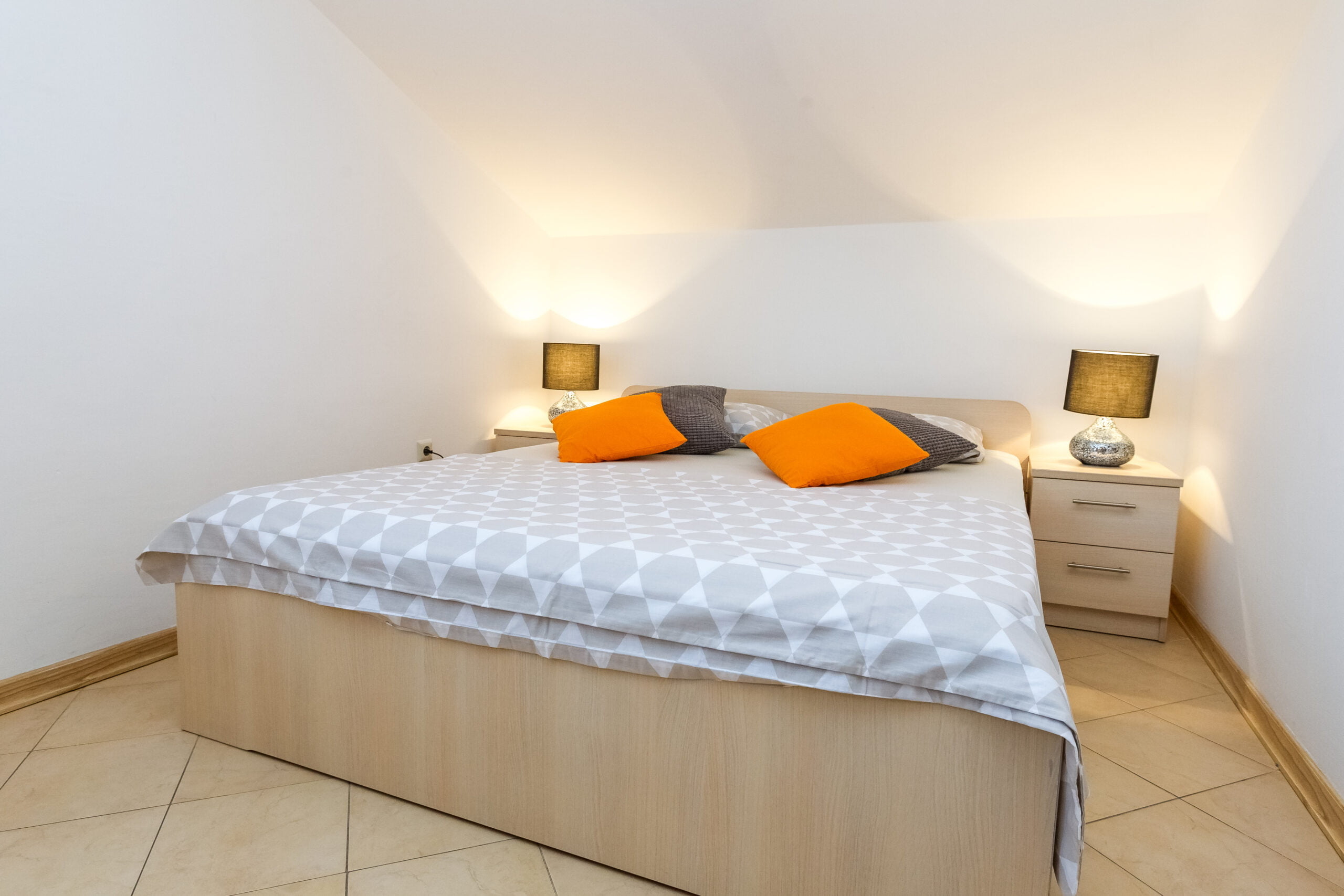 Maru | Comfort One-Bedroom Apartment with Terrace and Partial Sea View - Image 6