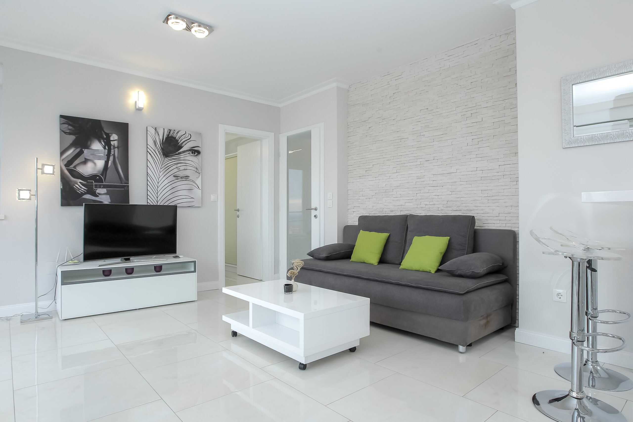 Tomana | Two-Bedroom Apartment - Image 10