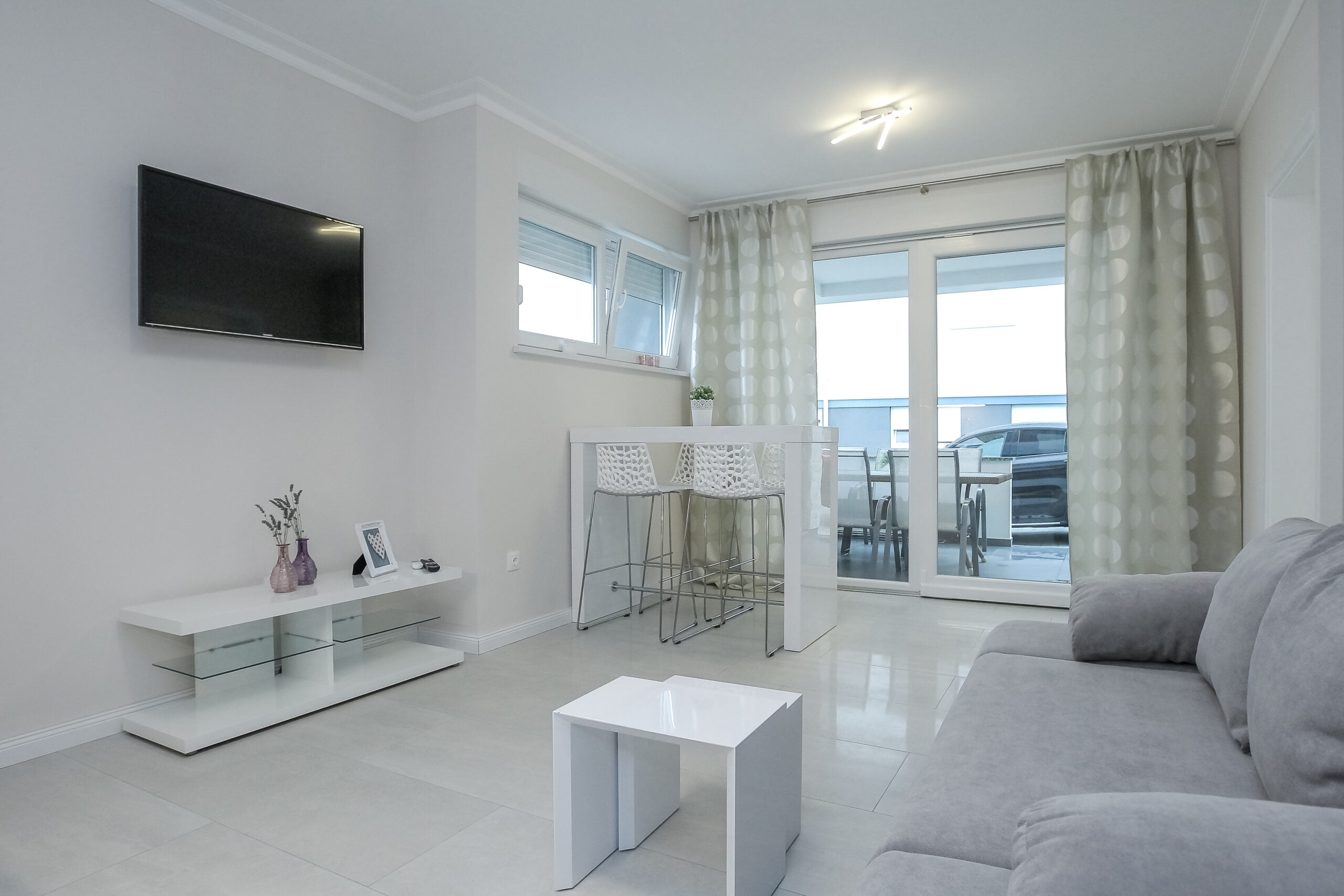Tomana | Two-Bedroom Apartment - Image 25