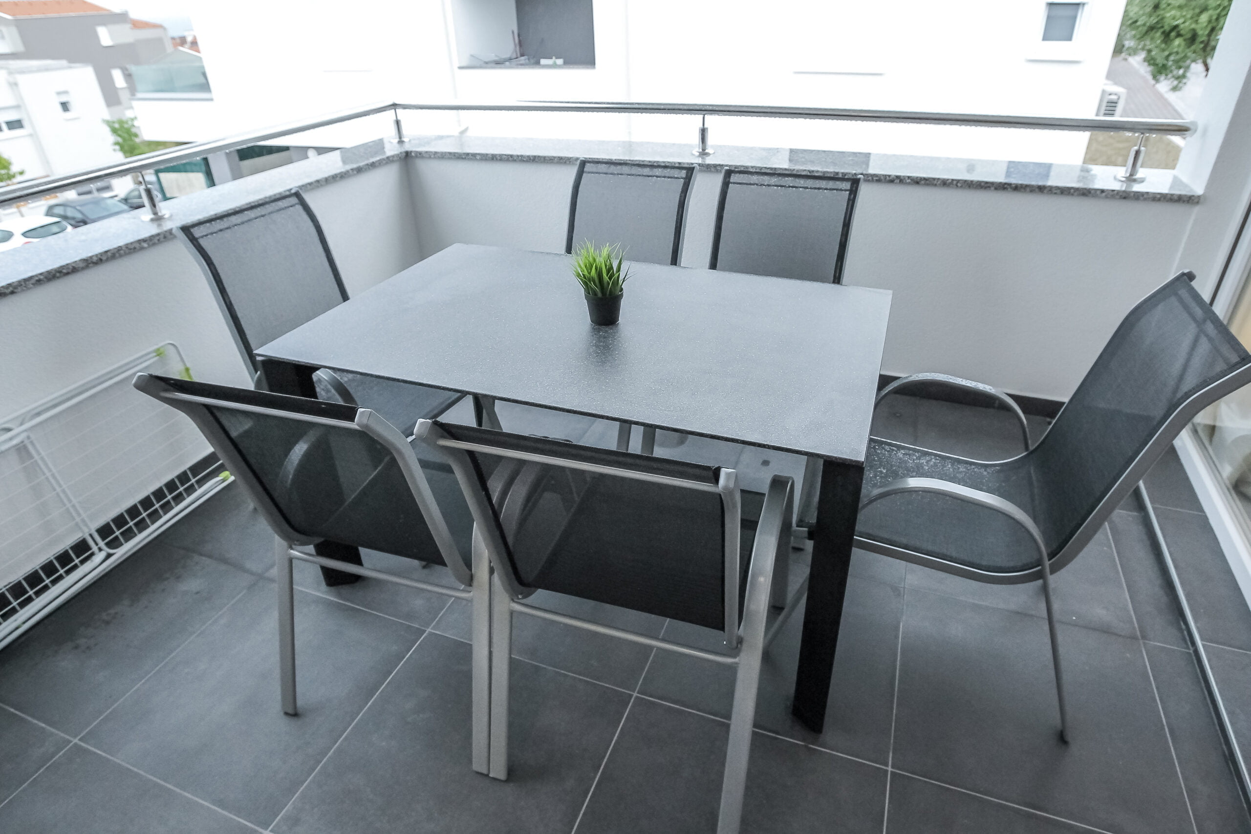 Tomana | Two-Bedroom Apartment - Image 31