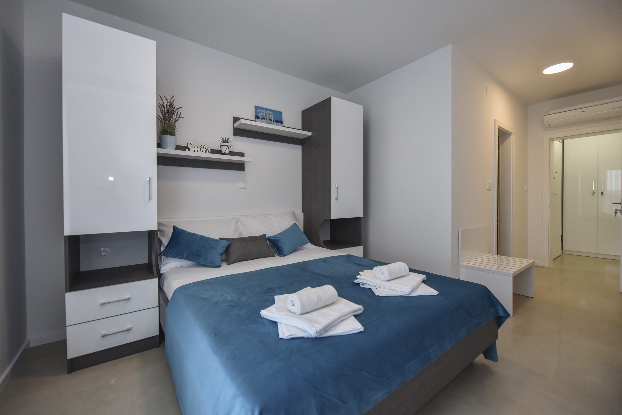 Mare | Three-Bedroom Apartment - Image 9