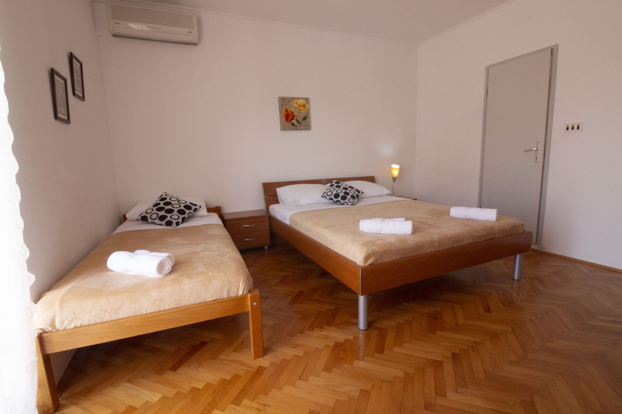 Fiesta | Triple Studio Apartment with Terrace - Image 2