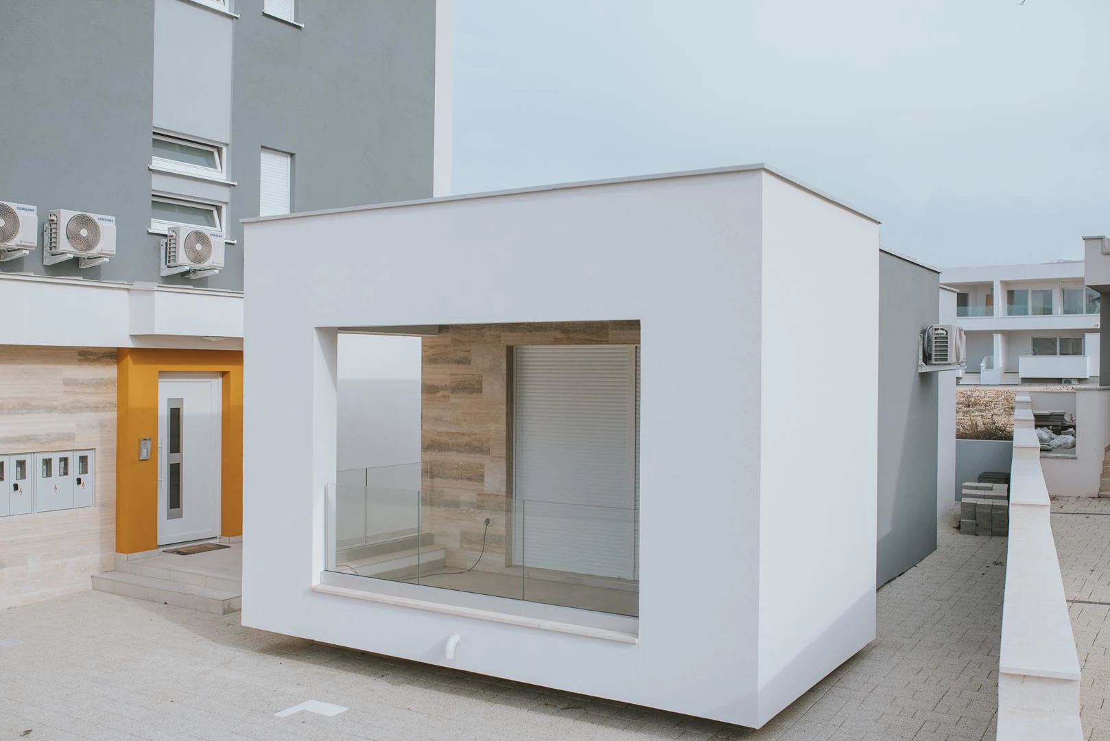 Casia | Studio bungalow with Balcony - Image 14