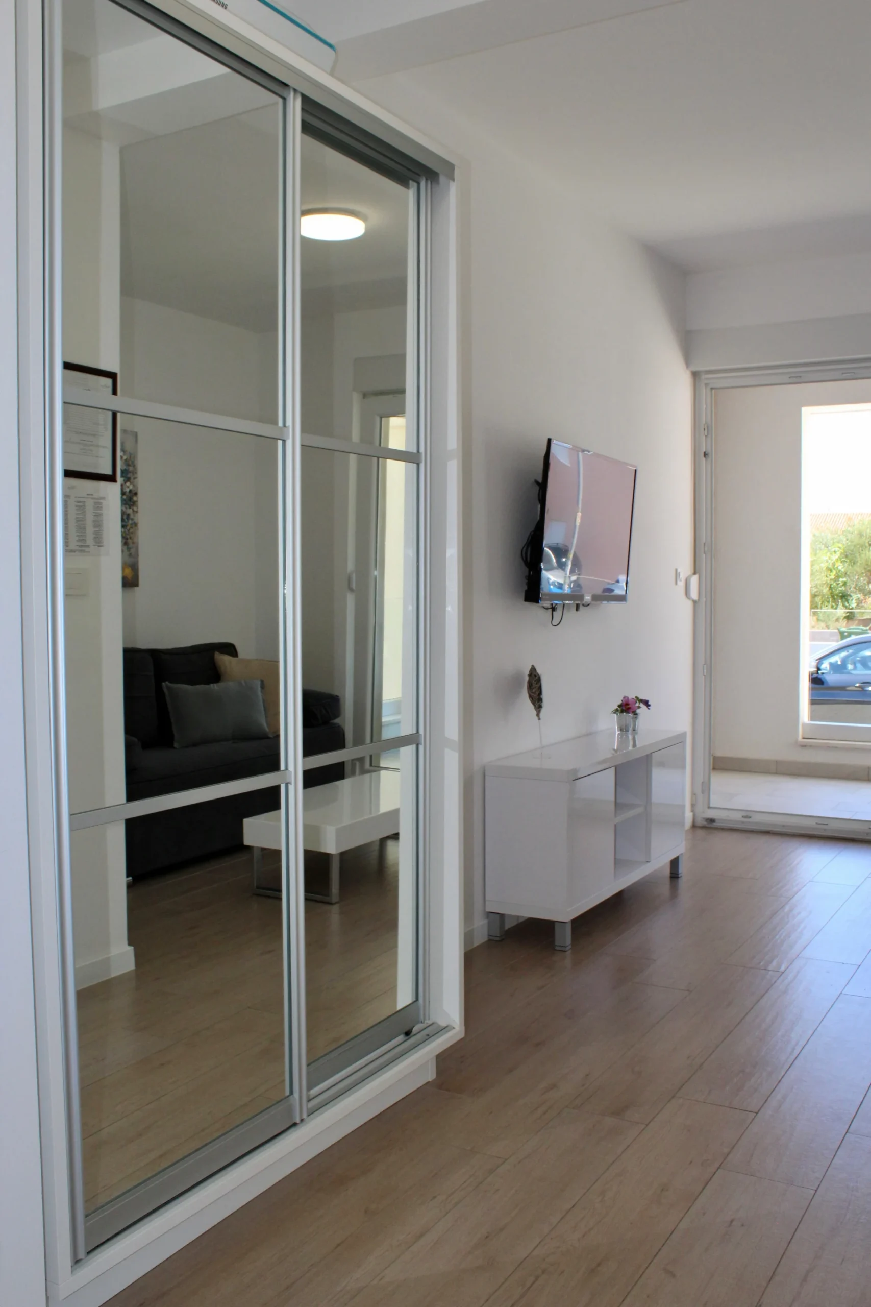 Casia | Studio bungalow with Balcony - Image 20