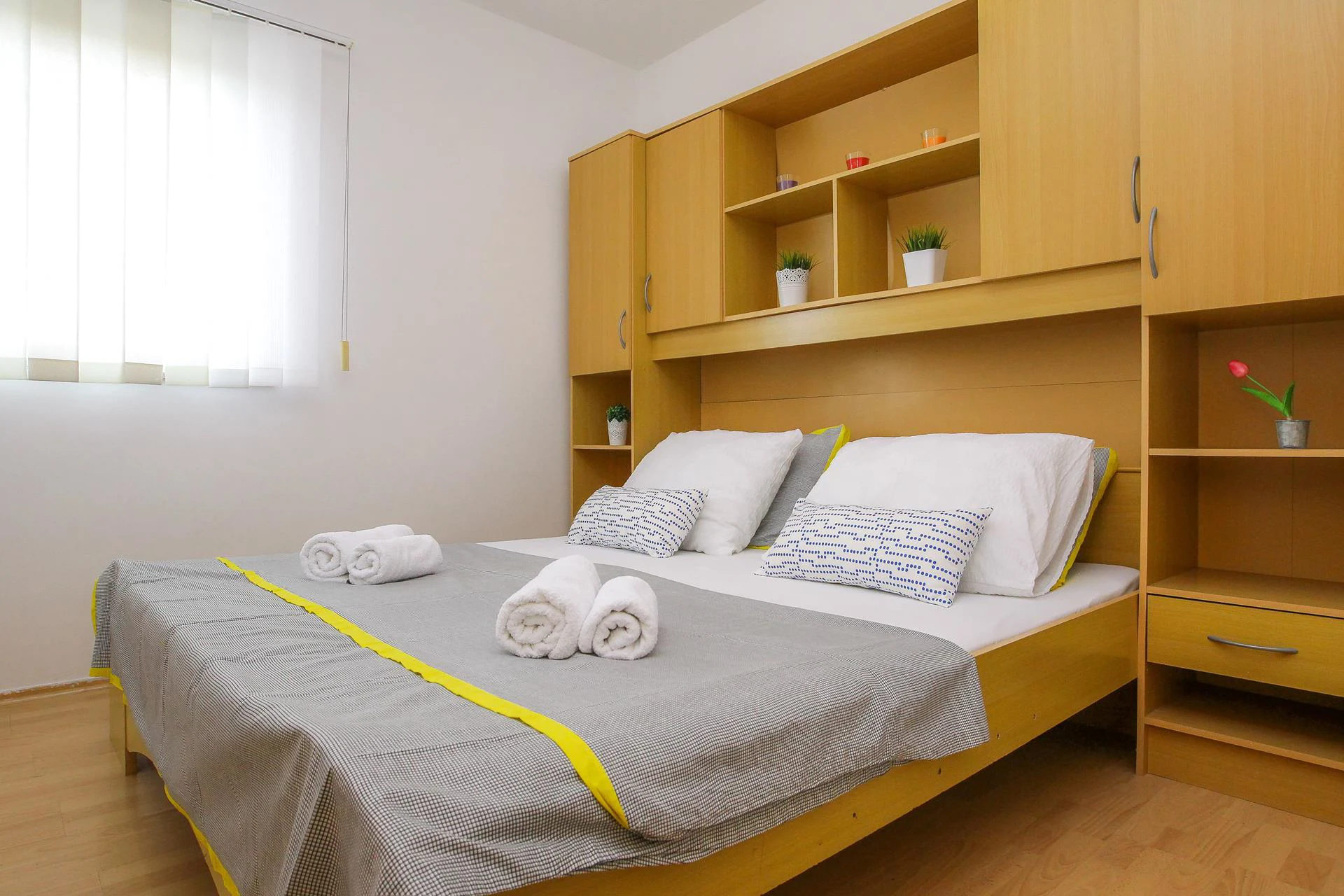 Lucky Luke | One-bedroom apartment - Image 6