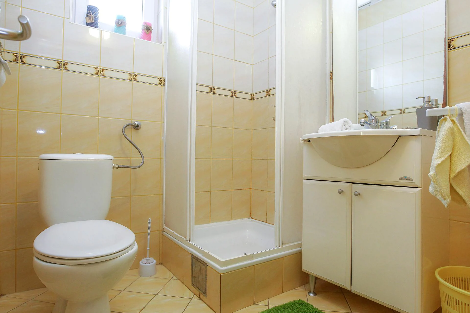 Lucky Luke | One-bedroom apartment - Image 5