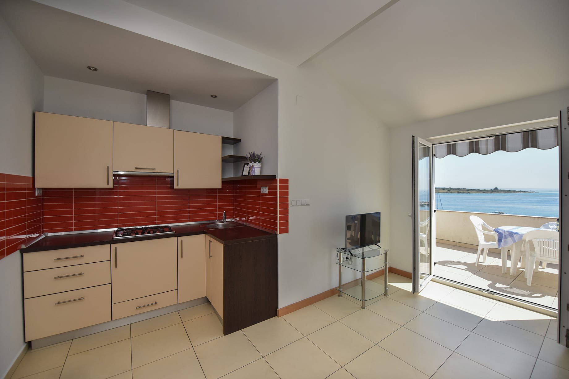 Bella Sky 1| One - bedroom apartment - Image 6