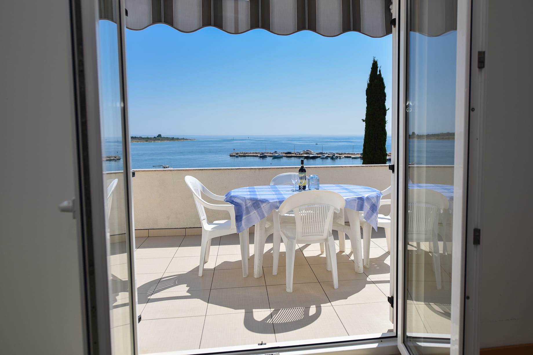 Bella Sky 1| One - bedroom apartment - Image 2