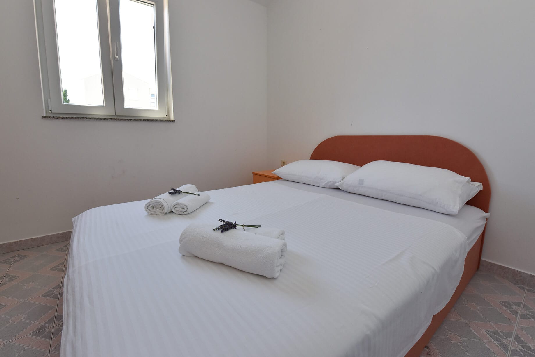 Bella Sky 4 | One-Bedroom Apartment - Image 3