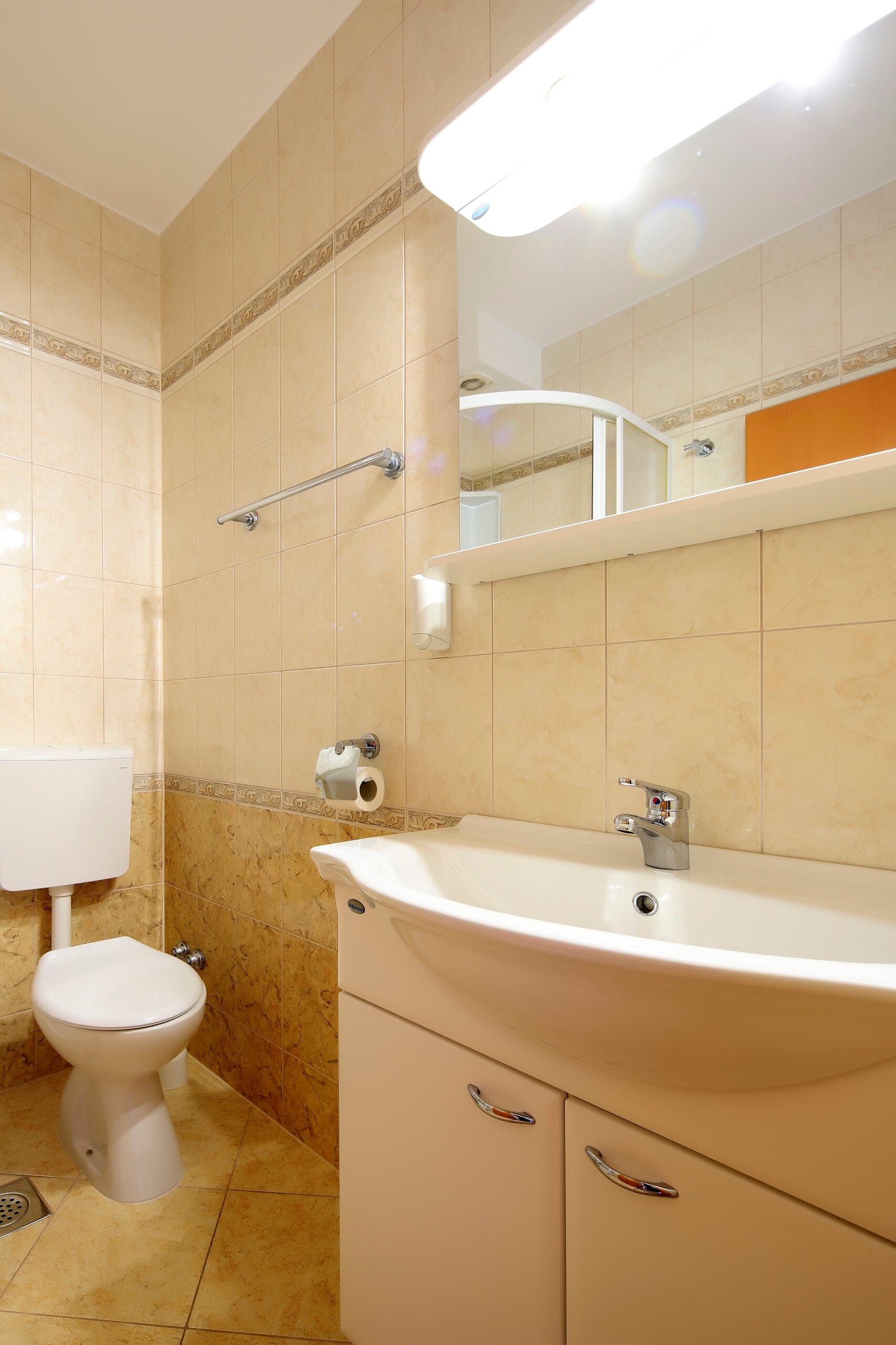 Trcol B11 | Two-bedroom apartment - Image 18