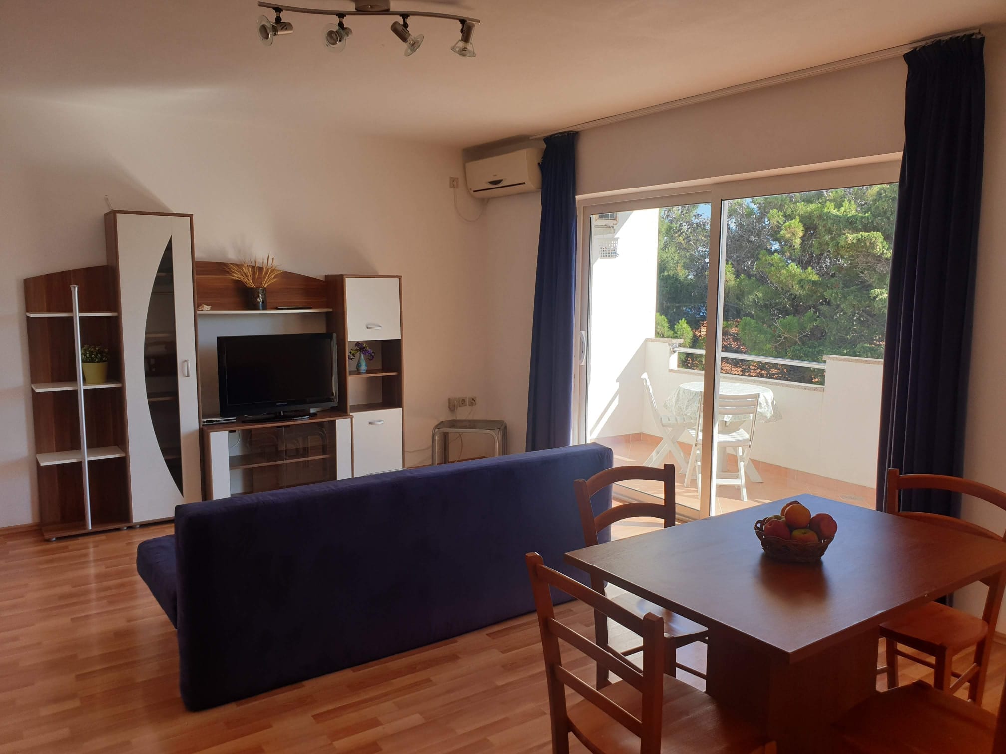 Roberto | Two-bedroom apartment - Image 2