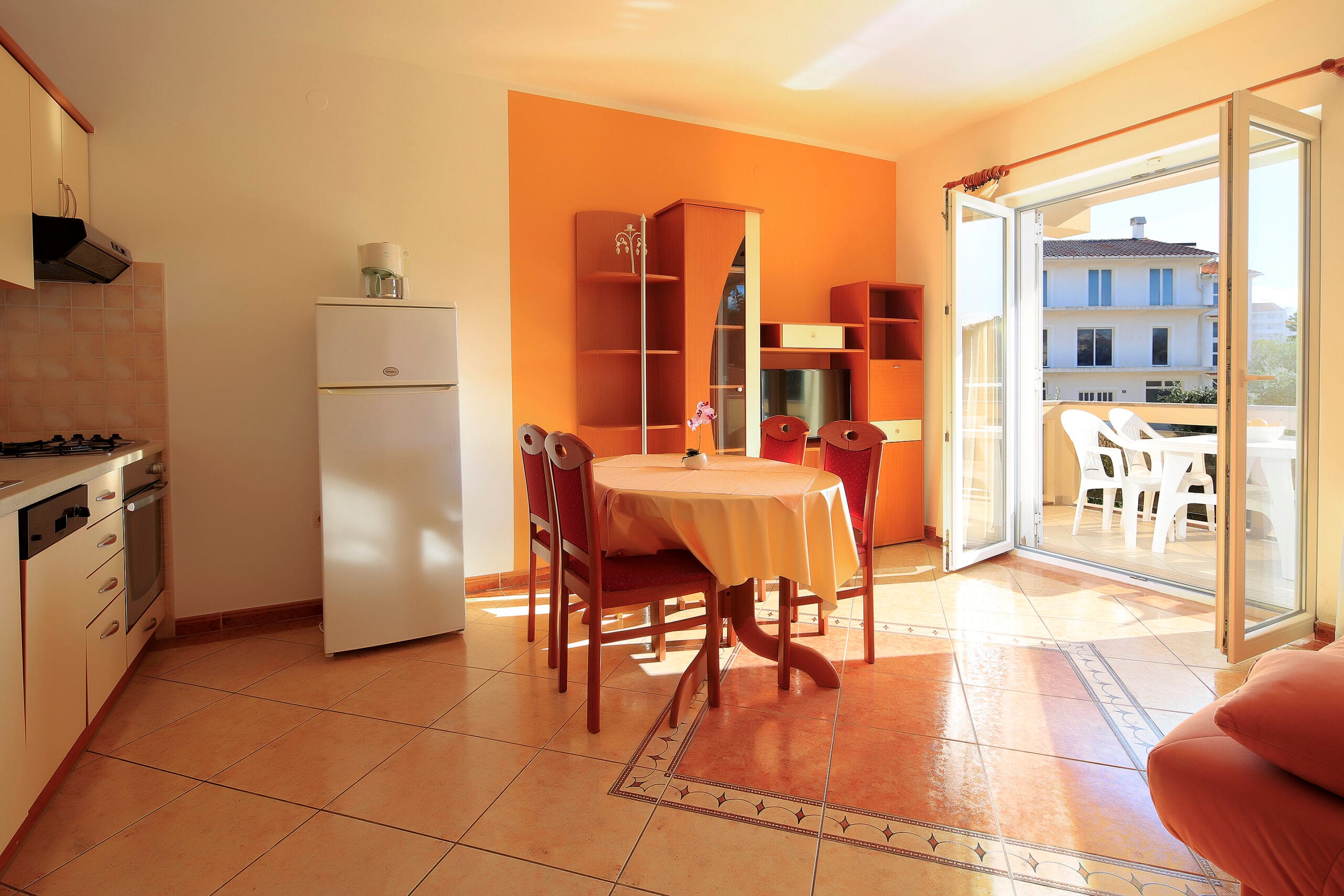 Trcol B4 | One-bedroom apartment - Image 10
