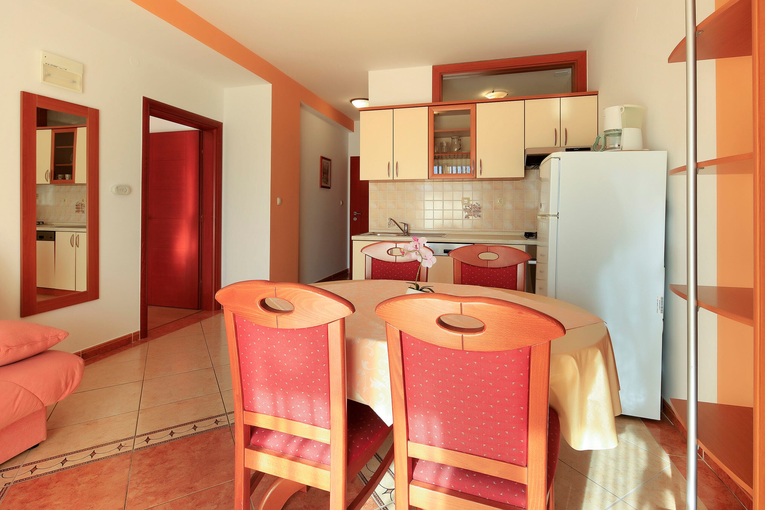 Trcol B4 | One-bedroom apartment - Image 11