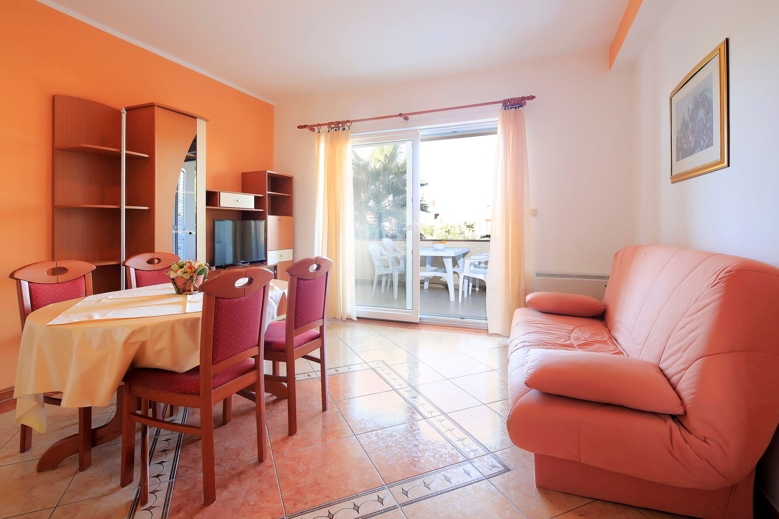 Trcol B2 | One-bedroom apartment - Image 7