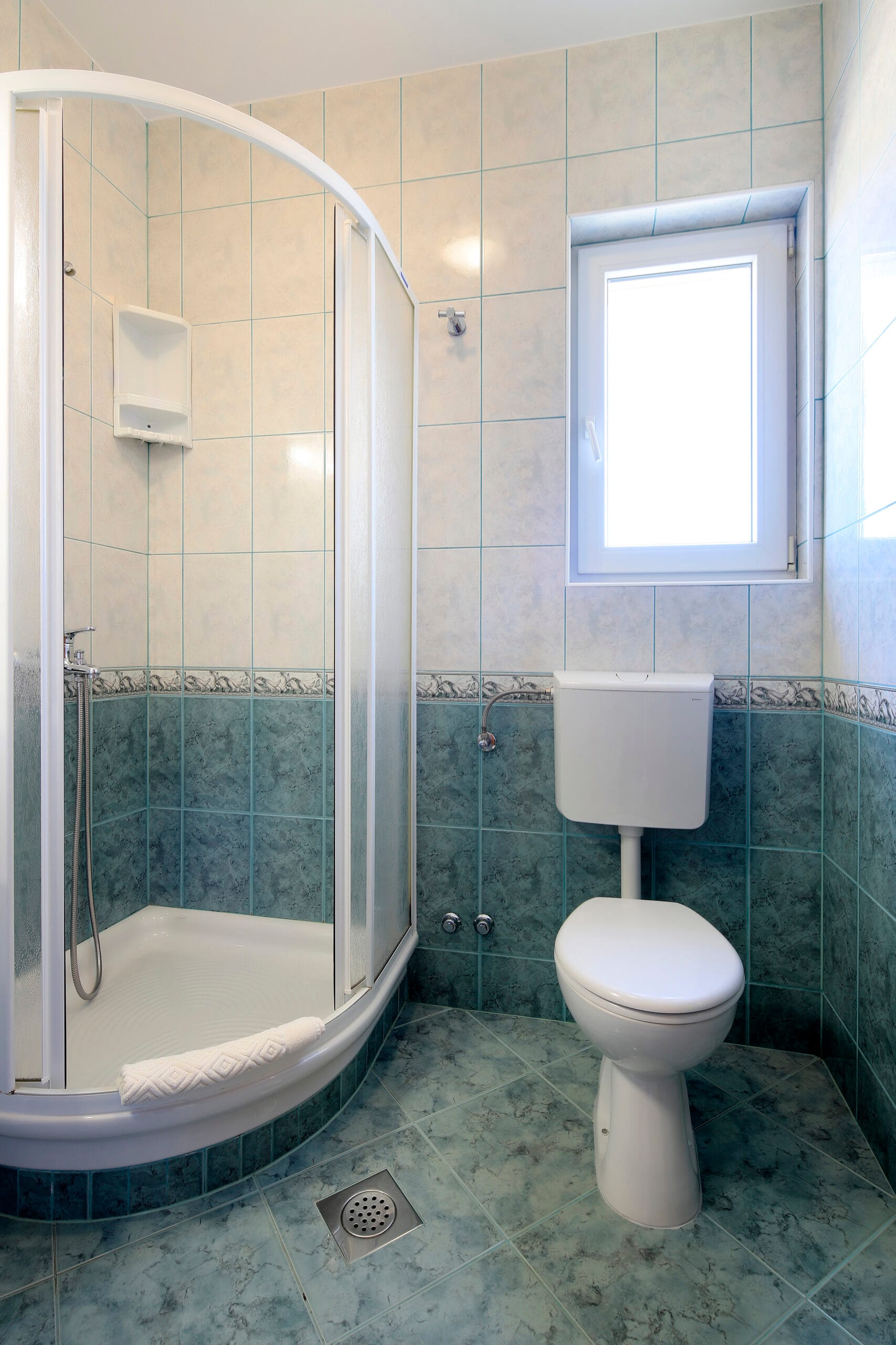 Trcol B9 | Two-bedroom apartment - Image 16