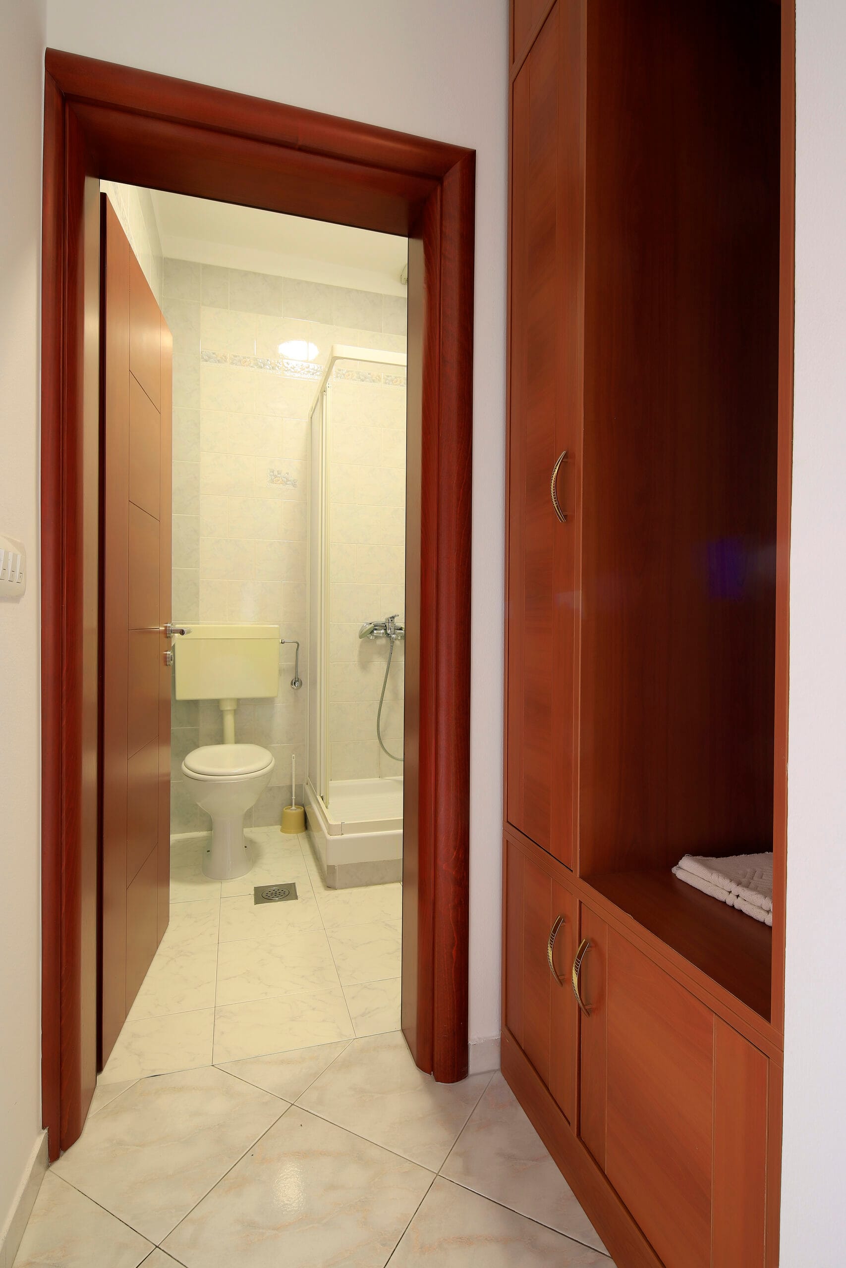 Trcol B0 | Studio apartment - Image 18