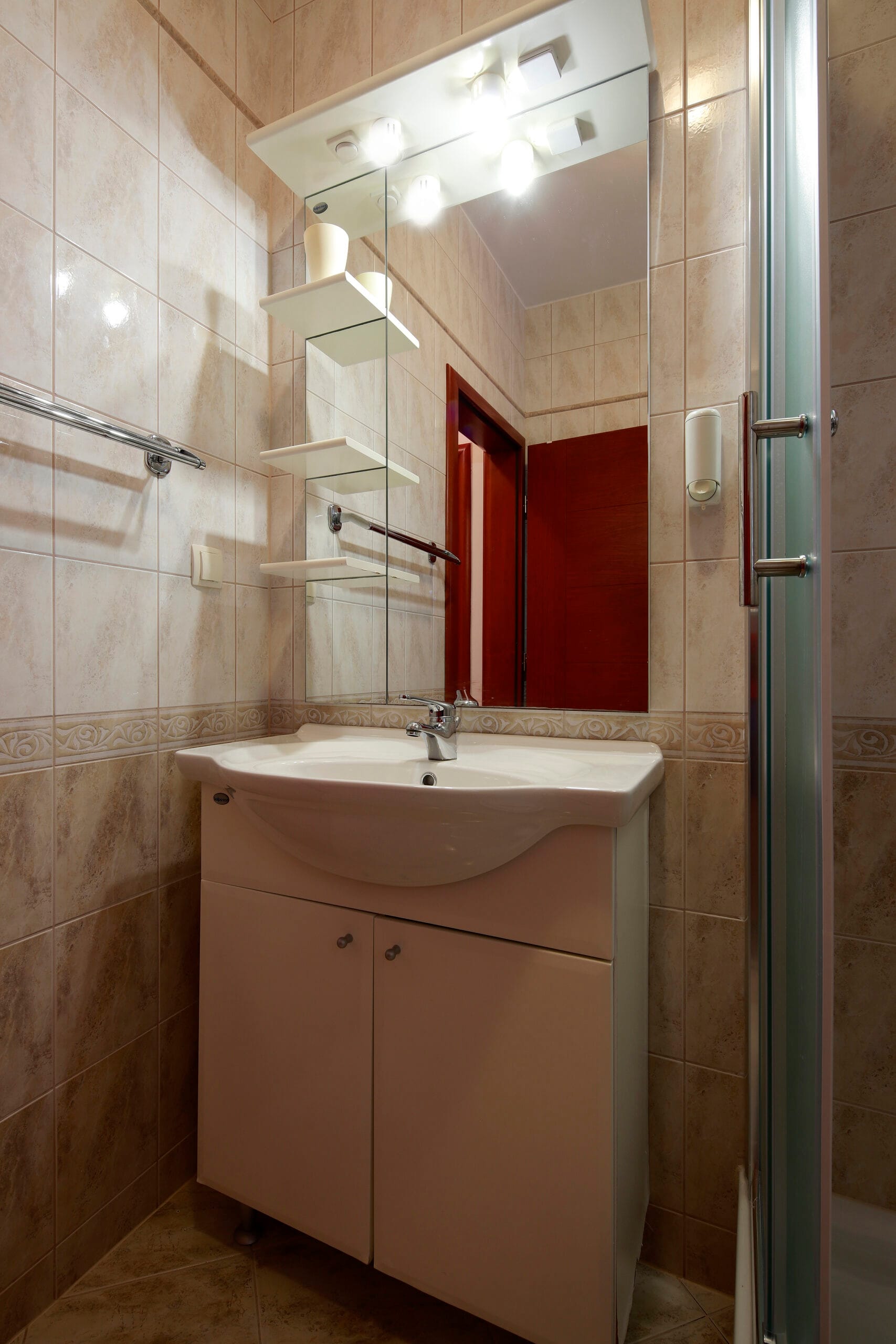 Trcol B3 | One-bedroom apartment - Image 17