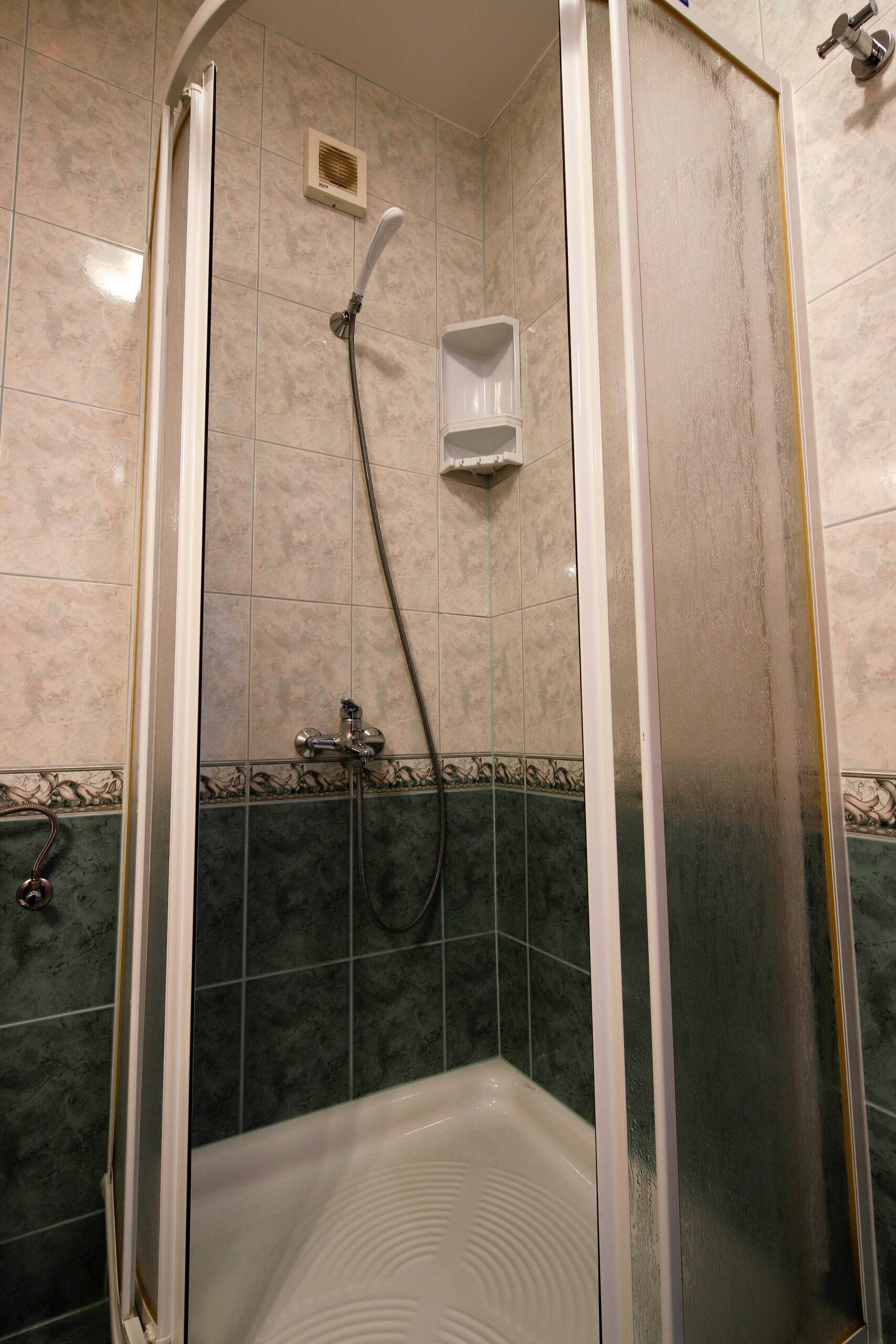 Trcol B7 | One-bedroom apartment - Image 12