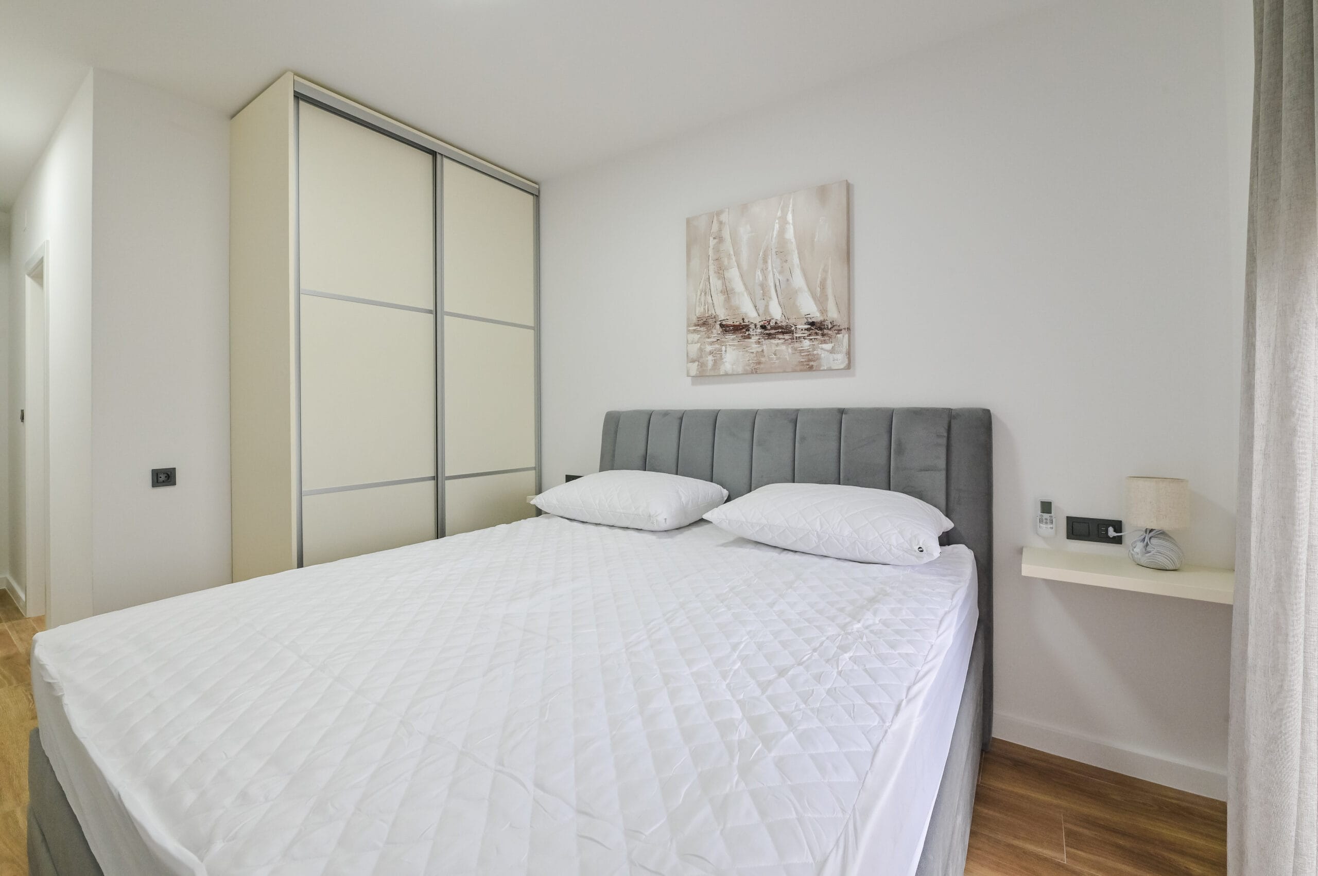 Eagle | Two-bedroom apartment - Image 7