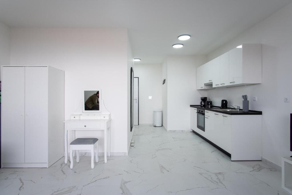 Villa Luna Deluxe 2 | STUDIO - Image 4