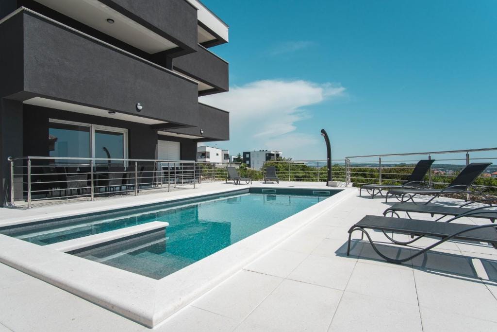 Villa Luna Deluxe 2 | STUDIO - Image 12