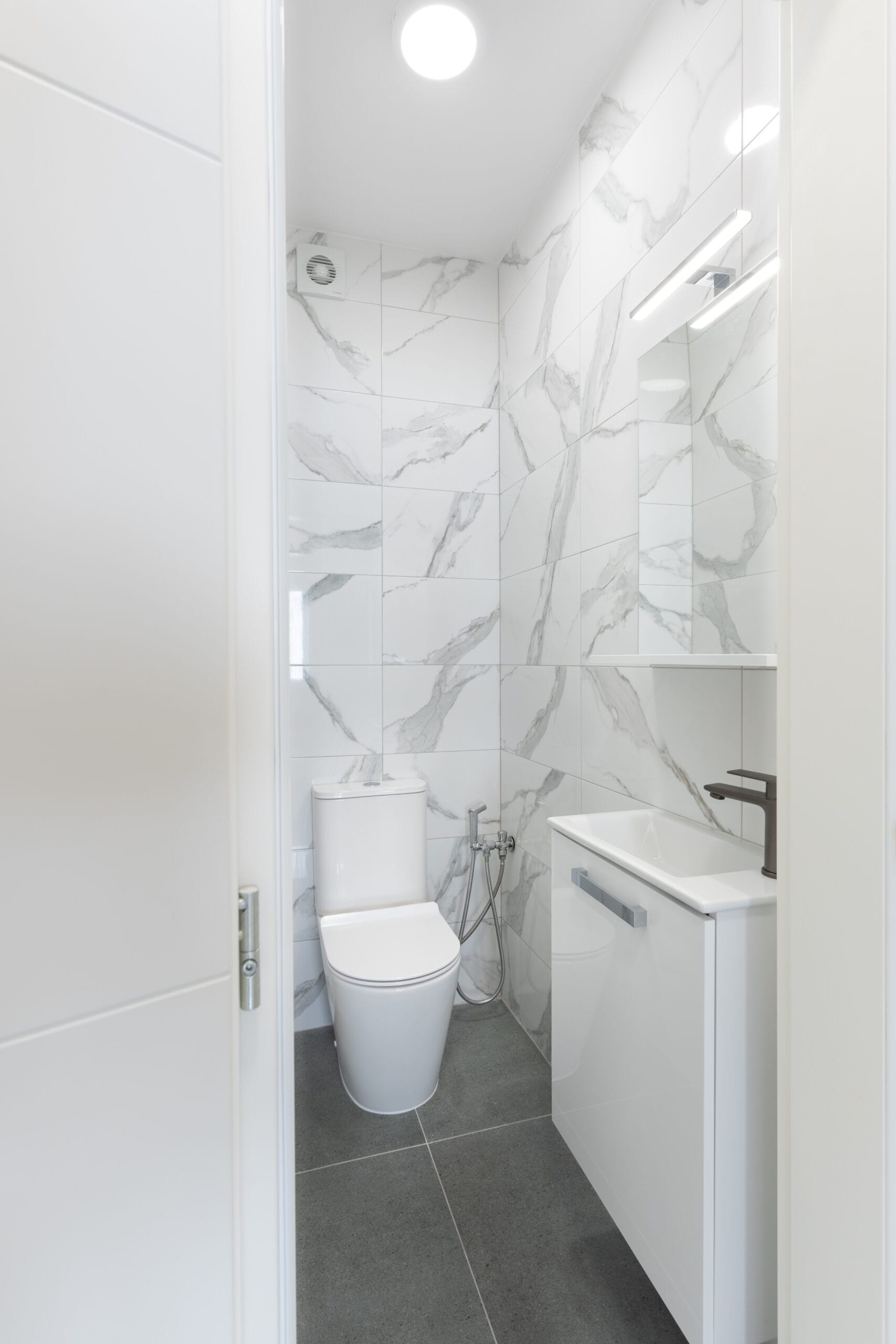 Meridian | Two-Bedroom with terrace - Image 9
