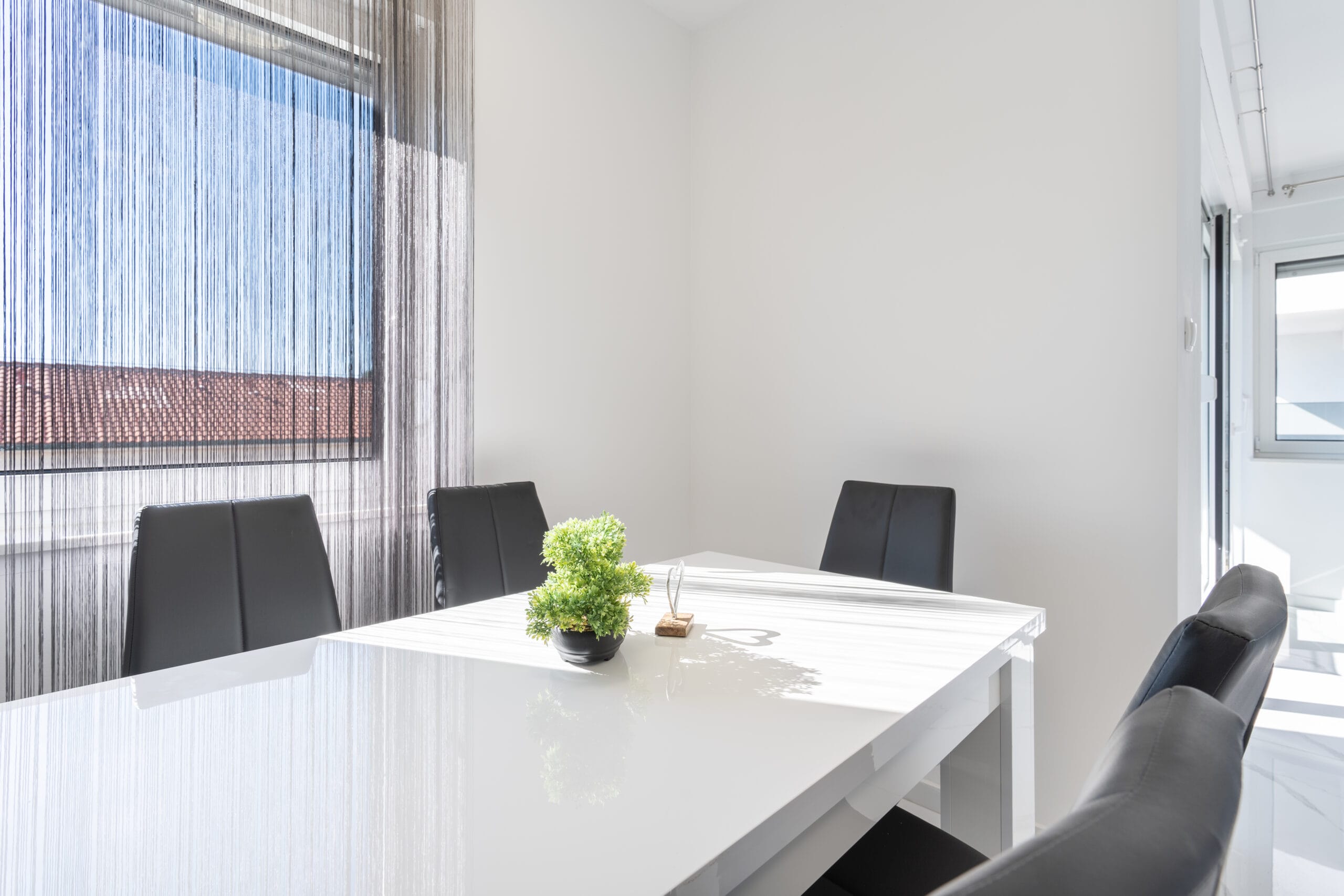 Meridian | Two-Bedroom with terrace - Image 17