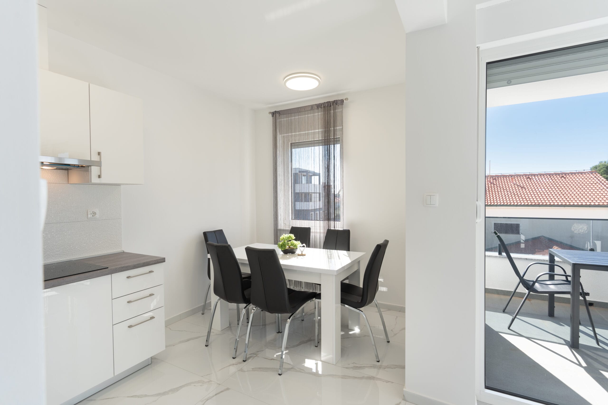 Meridian | Two-Bedroom with terrace - Image 46