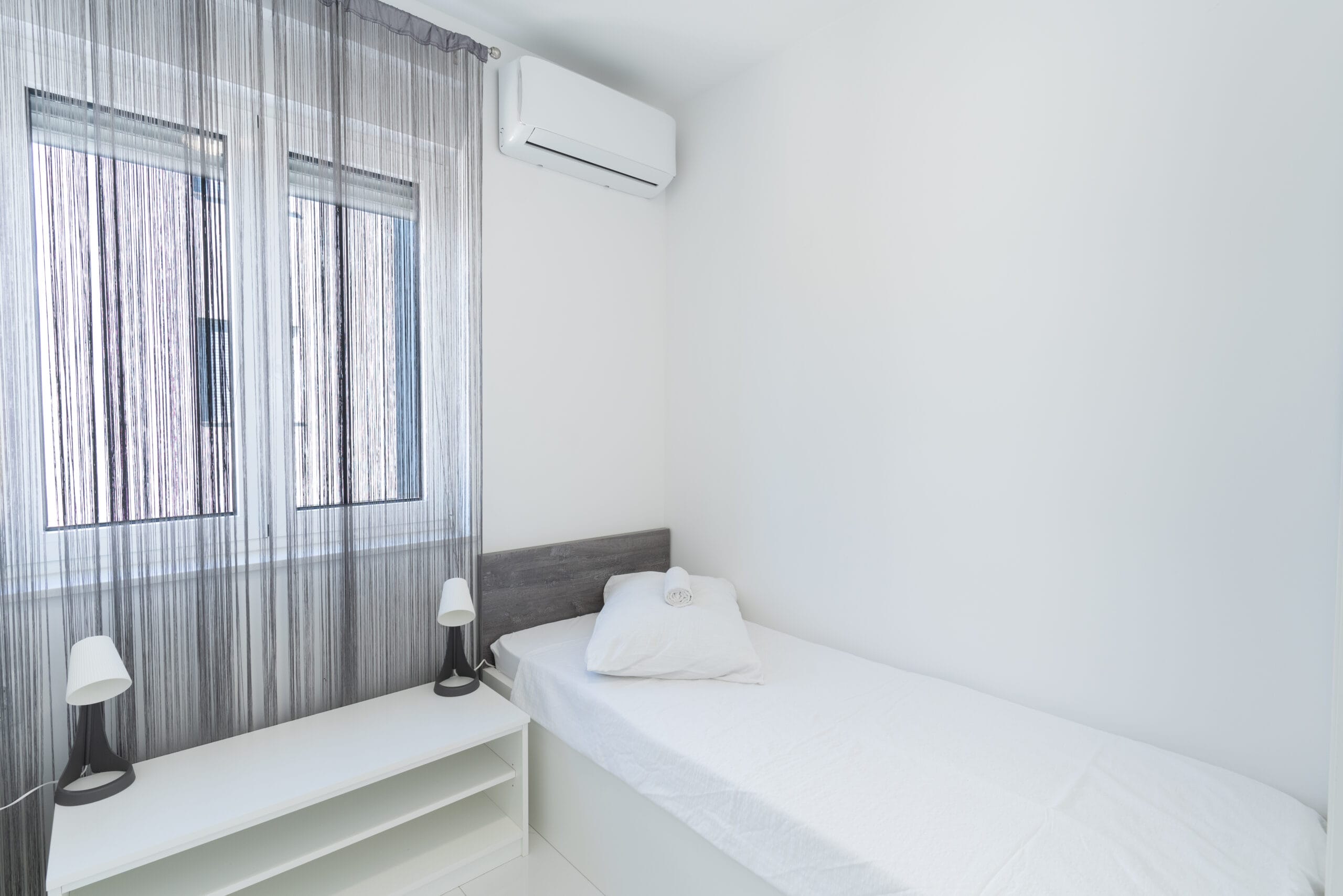 Meridian | Two-Bedroom with terrace - Image 4