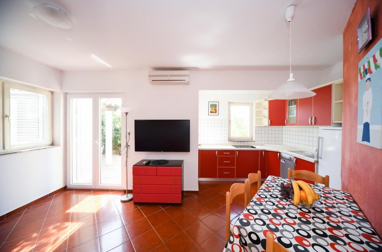 DIAMOND 5 | Two-bedroom apartment - Image 15