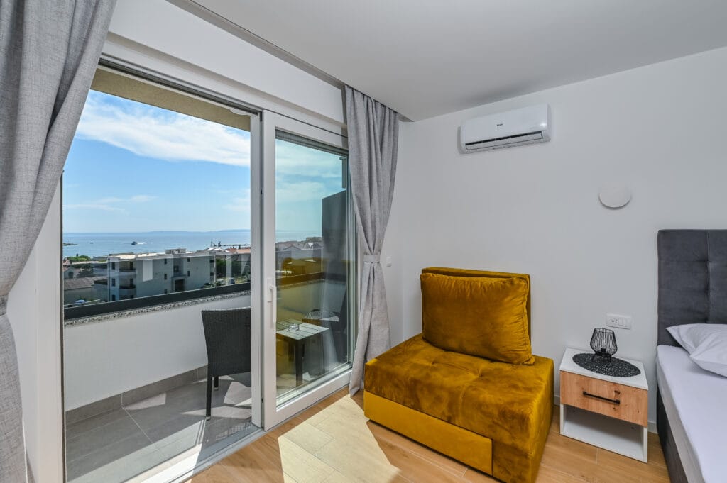 Boutique Hotel Ivy'z | Deluxe Triple - Image 3