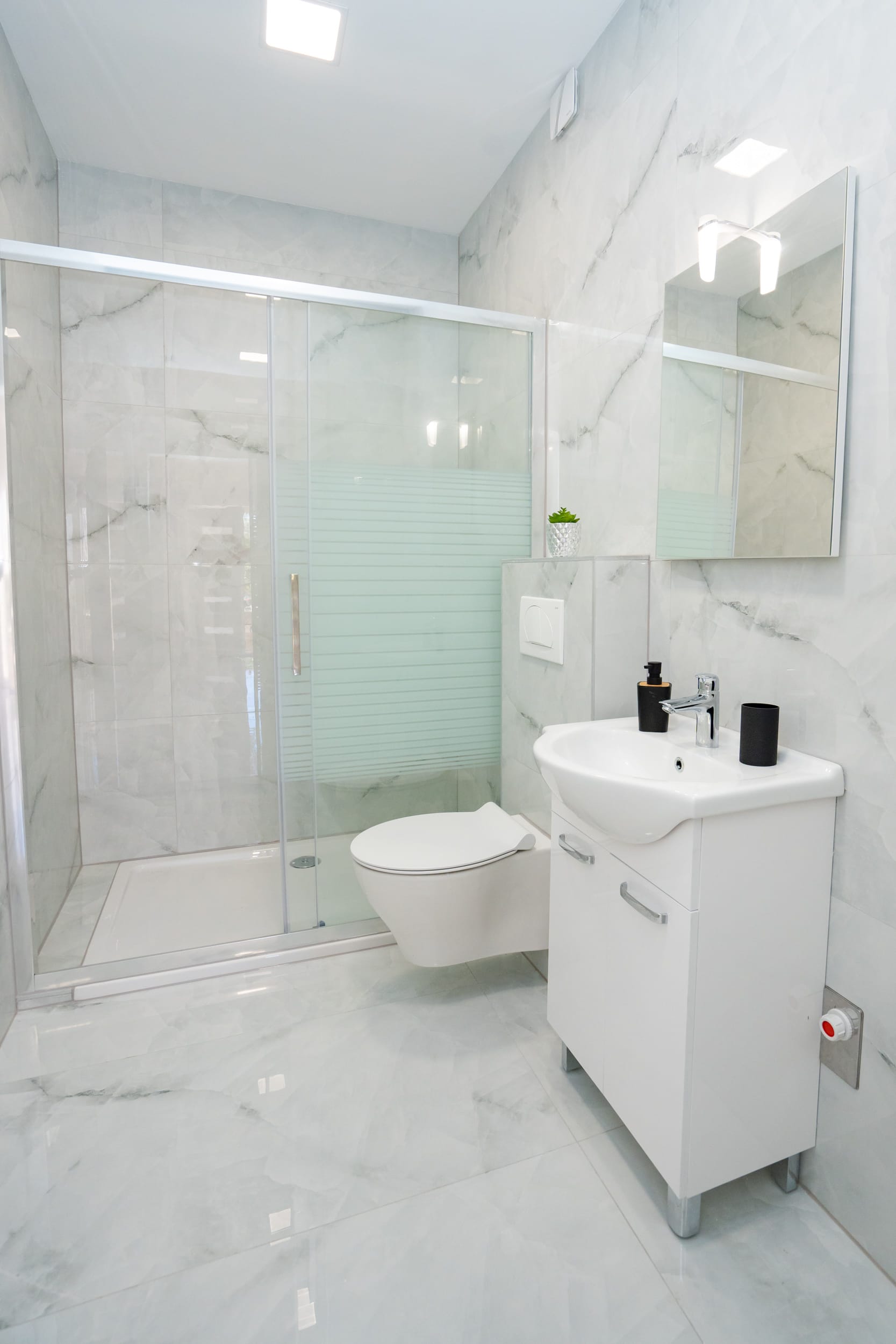 ROZA 1 | Two bedroom - Image 8