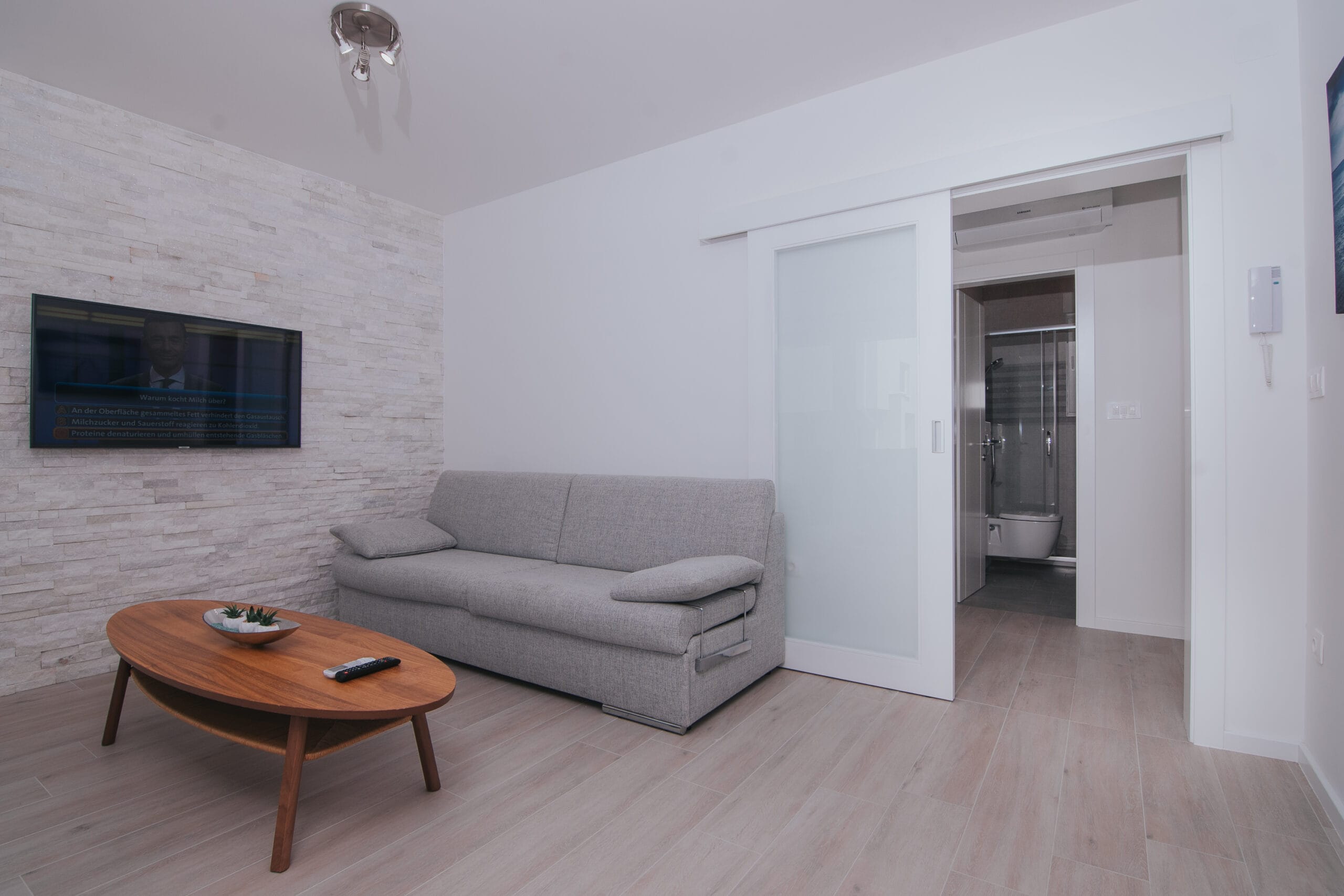 Relax | One-Bedroom Infinity II - Image 5