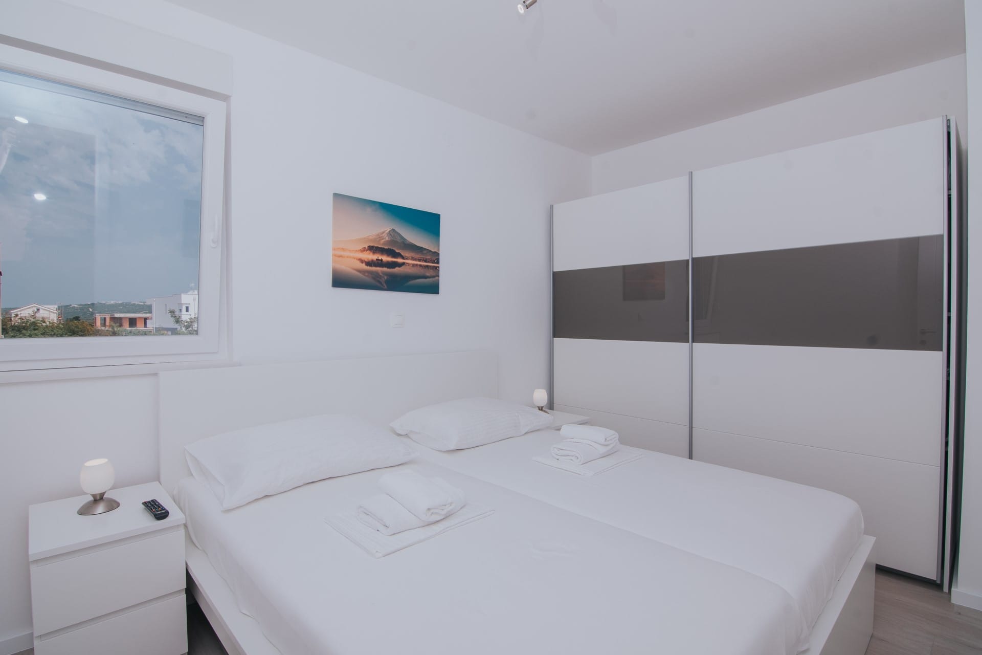 Relax | One-Bedroom Infinity II - Image 8